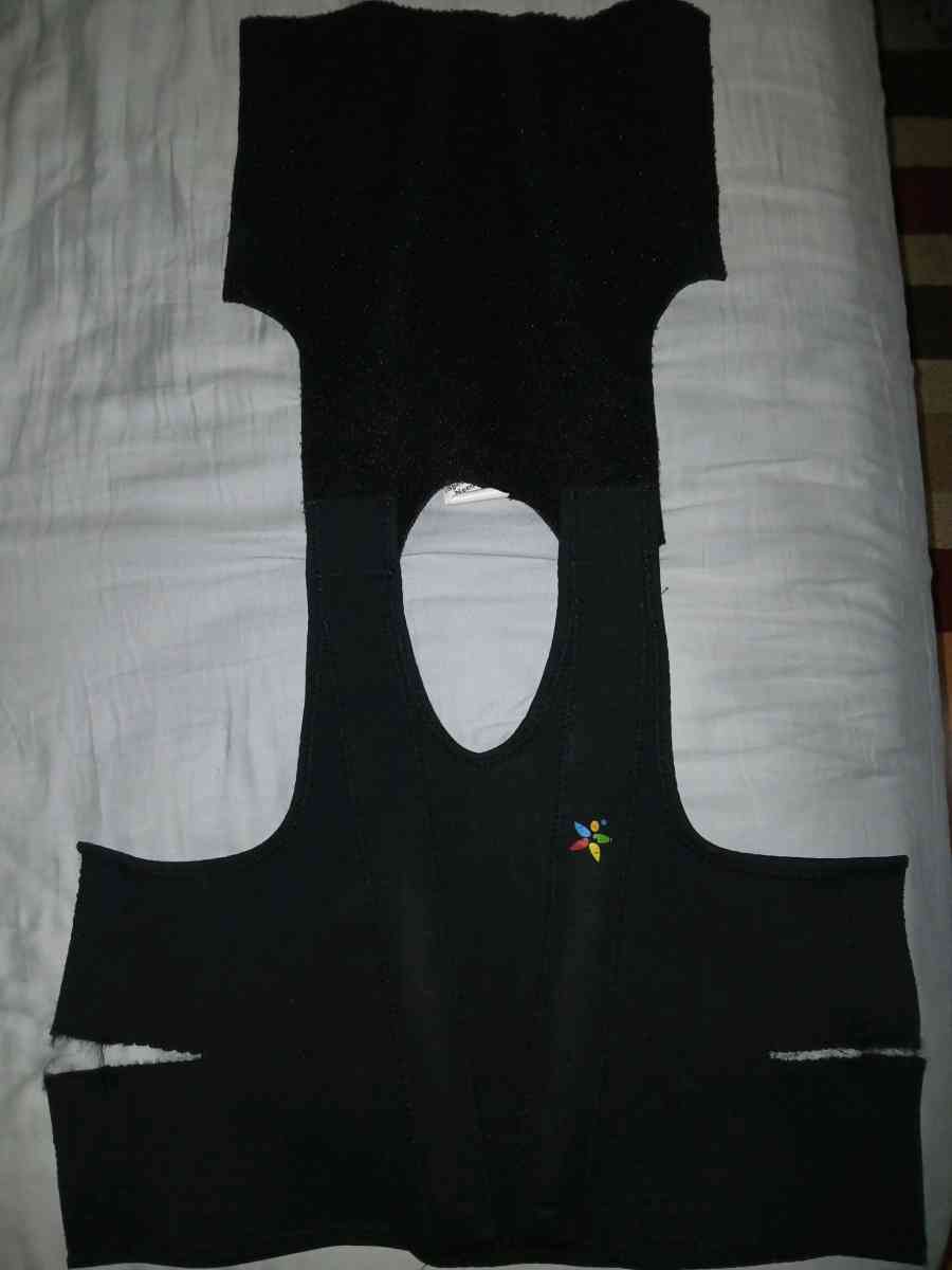 compression vest - Pompano Beach, Florida - FleaMarketBay