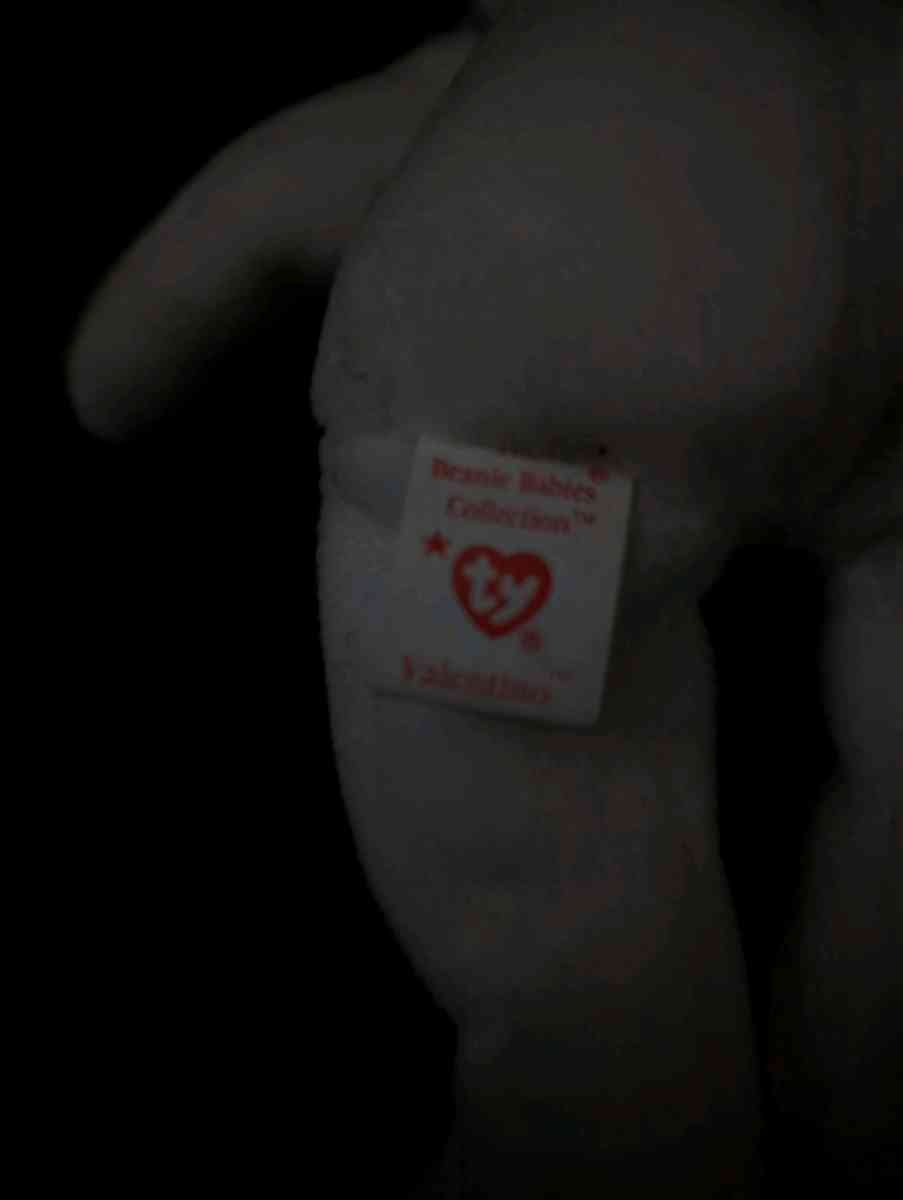 TY Valentino - Rockford, Illinois - FleaMarketBay