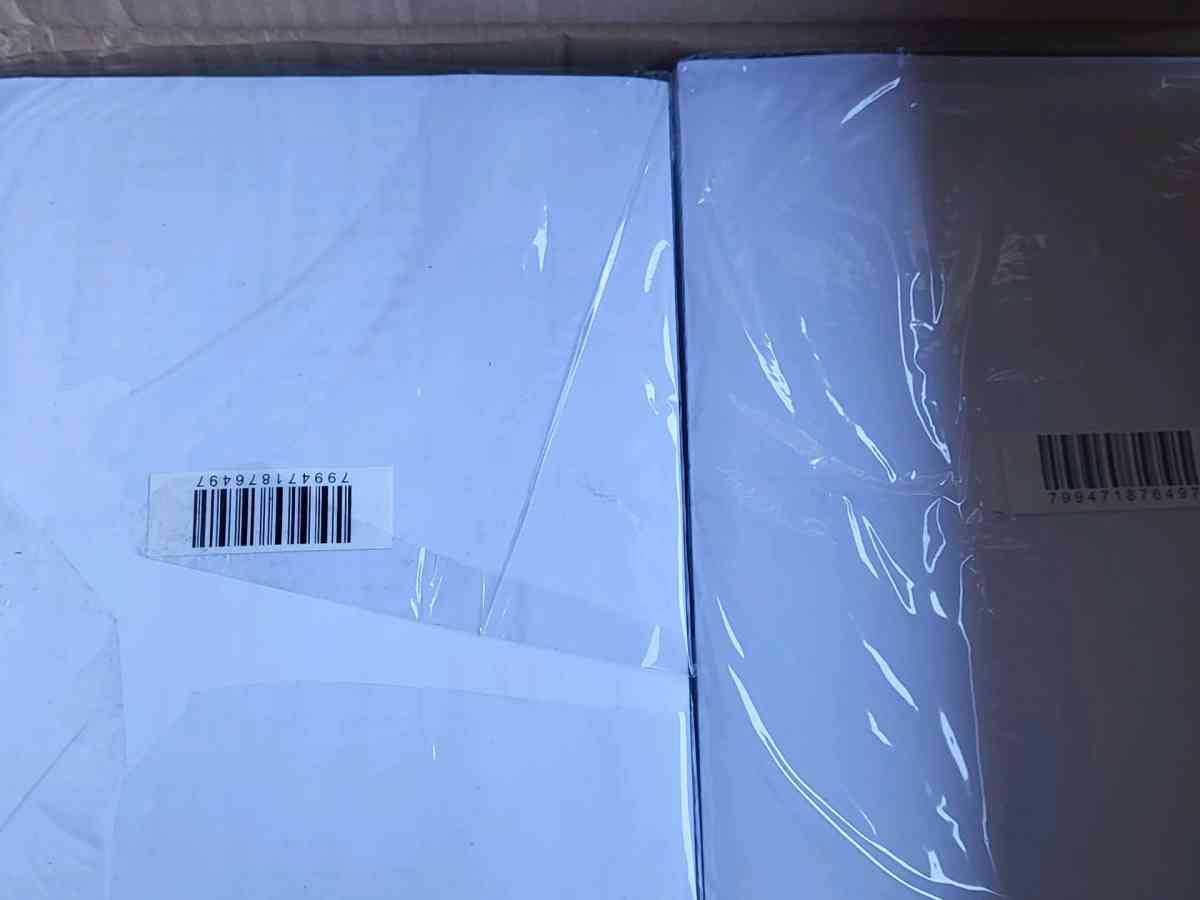 7 BOXES OF SELF ADHESIVE LABELS BOO1PF1B