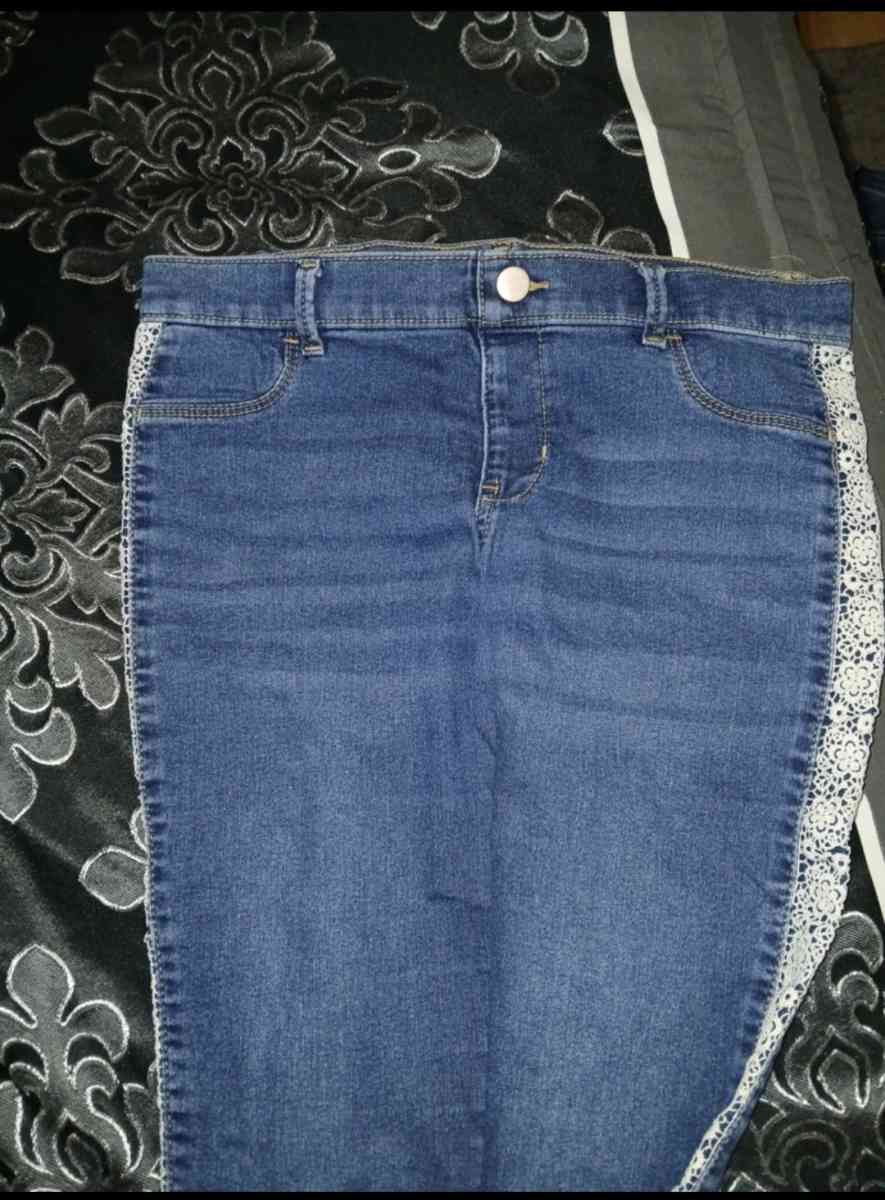 Childrens leggings Sz 12 - Jefferson City, Missouri - FleaMarketBay