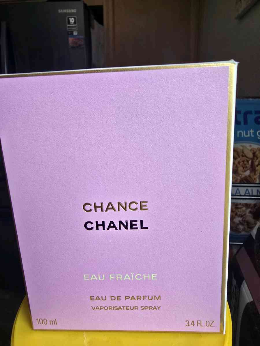 Chance Chanel Parfum - Williams, California