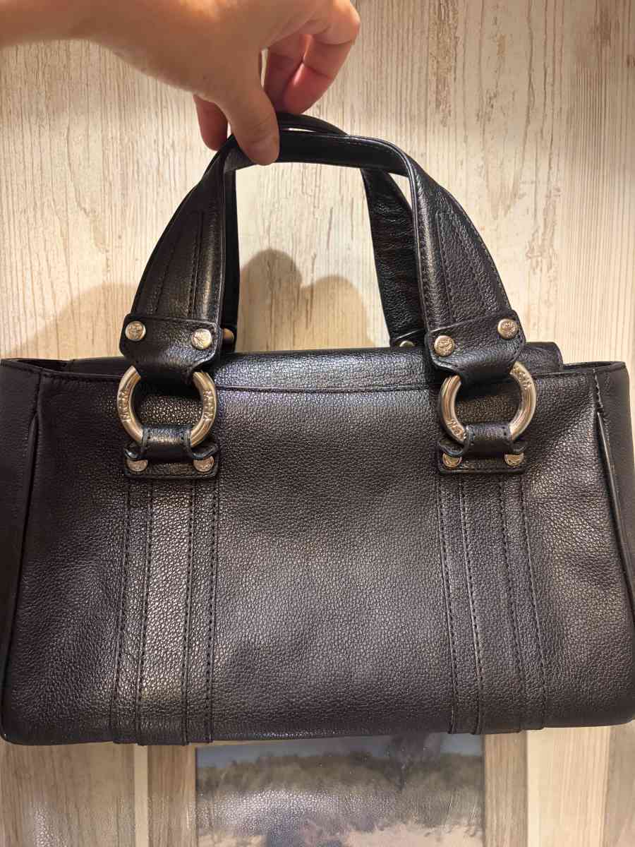 EUC MCM boston bag - Ridgewood, New York - FleaMarketBay