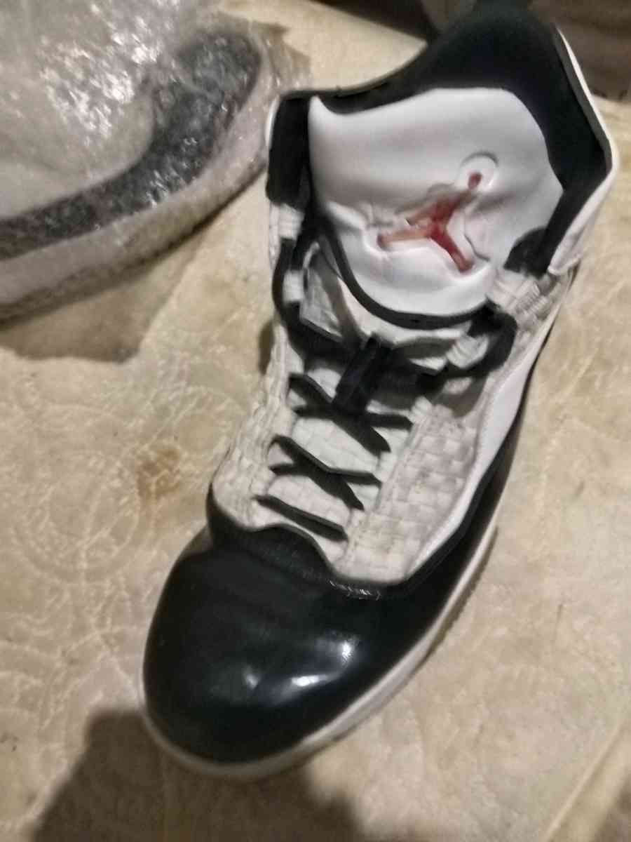 Nike Air Jordan Max Aura 2 - Berkeley, California