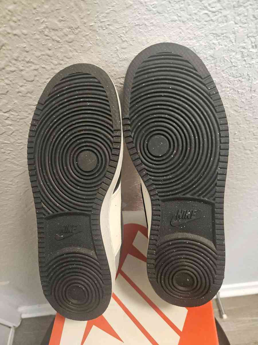 Nike Court Vision NN Mens Sneakers - Tulsa, Oklahoma - FleaMarketBay