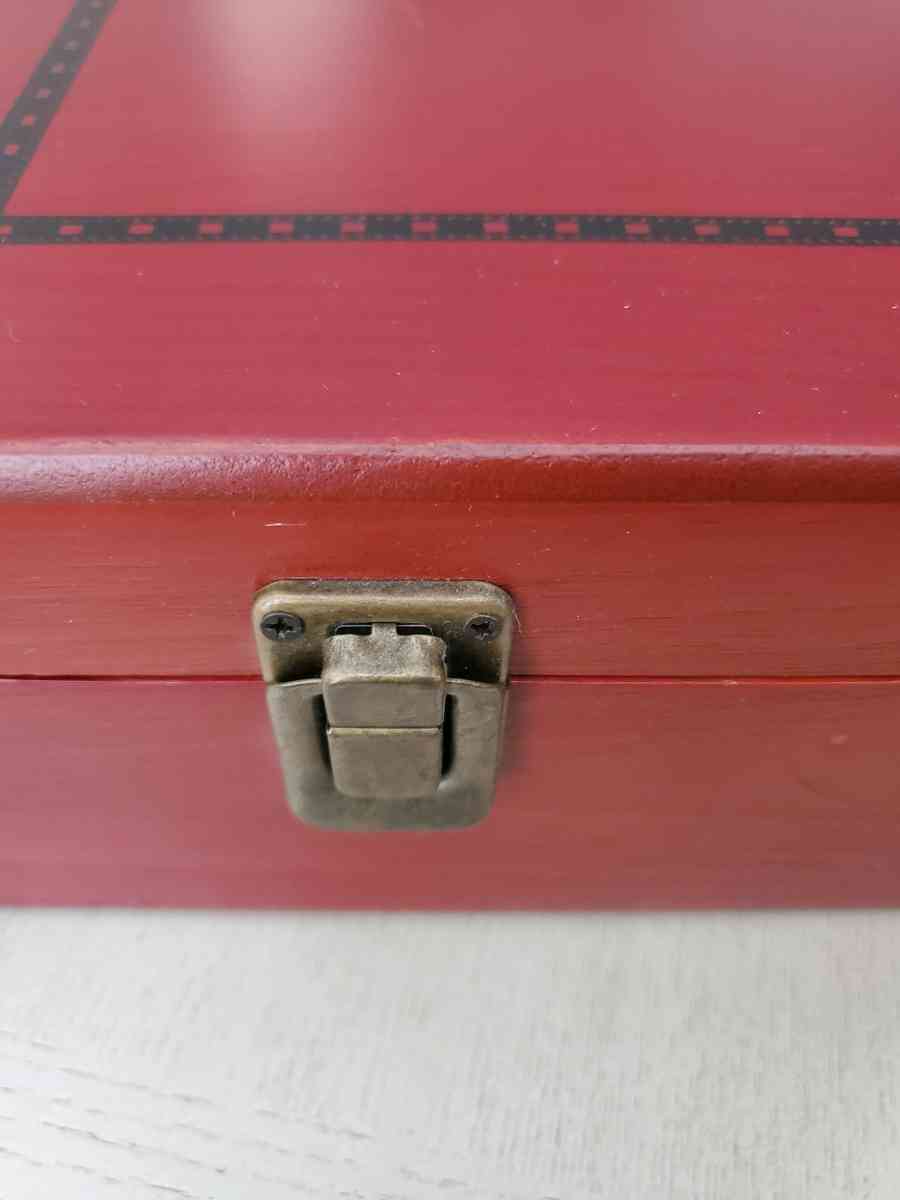 Multi Casino Card Game With Poker 1 Latch Broken - Altamonte Springs, Florida - FleaMarketBay