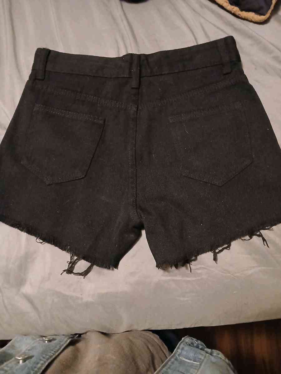 black denim shorts - Alicia, Arkansas - FleaMarketBay