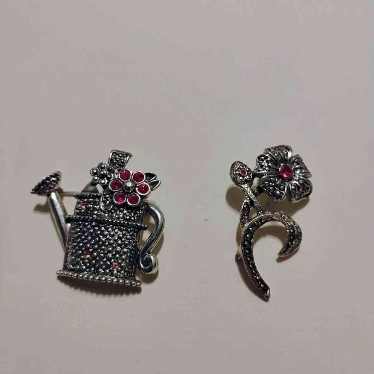 vintage 1980s signed AAI Spring and Floral pins