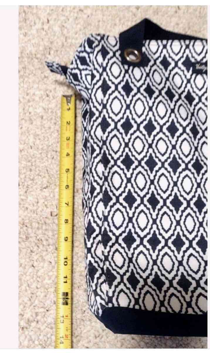 Medium Tote Bag Medallion Design Zip Shoulder Bag Double Han - Columbus, Ohio - FleaMarketBay