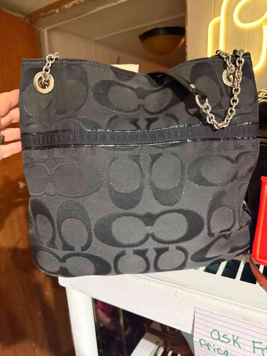 coach shoulder bag