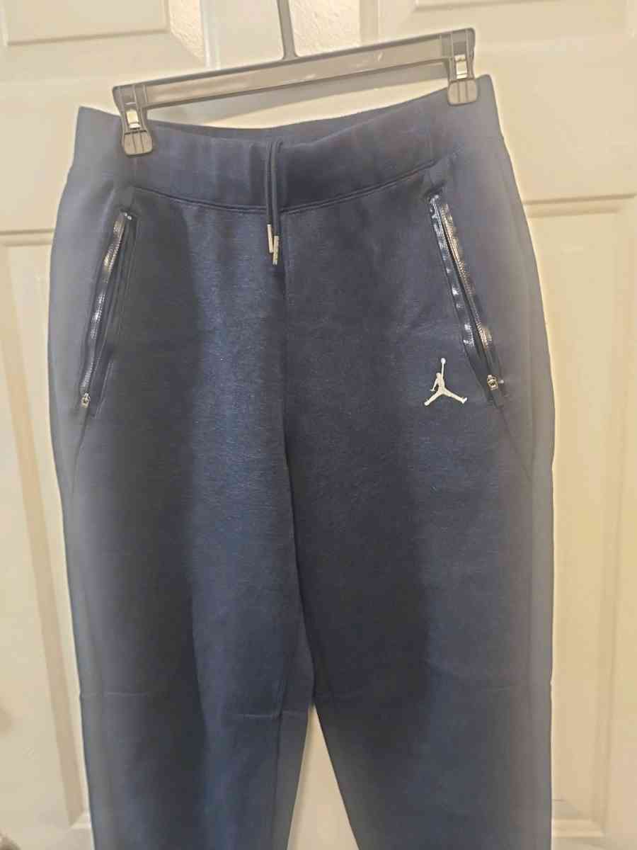 Air Jordan Fleece Jogging Pants - Tulsa, Oklahoma - FleaMarketBay