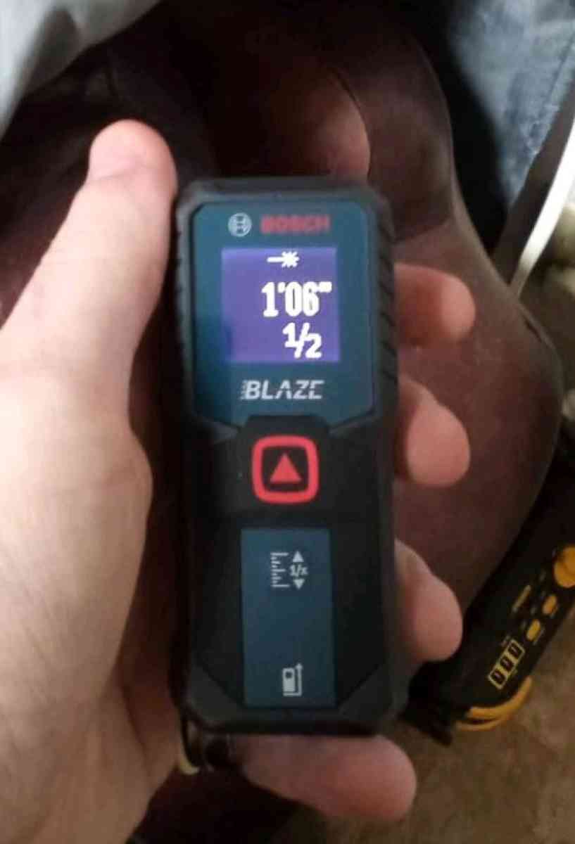 Bosch Blaze Laser Level - Clemson, South Carolina - FleaMarketBay