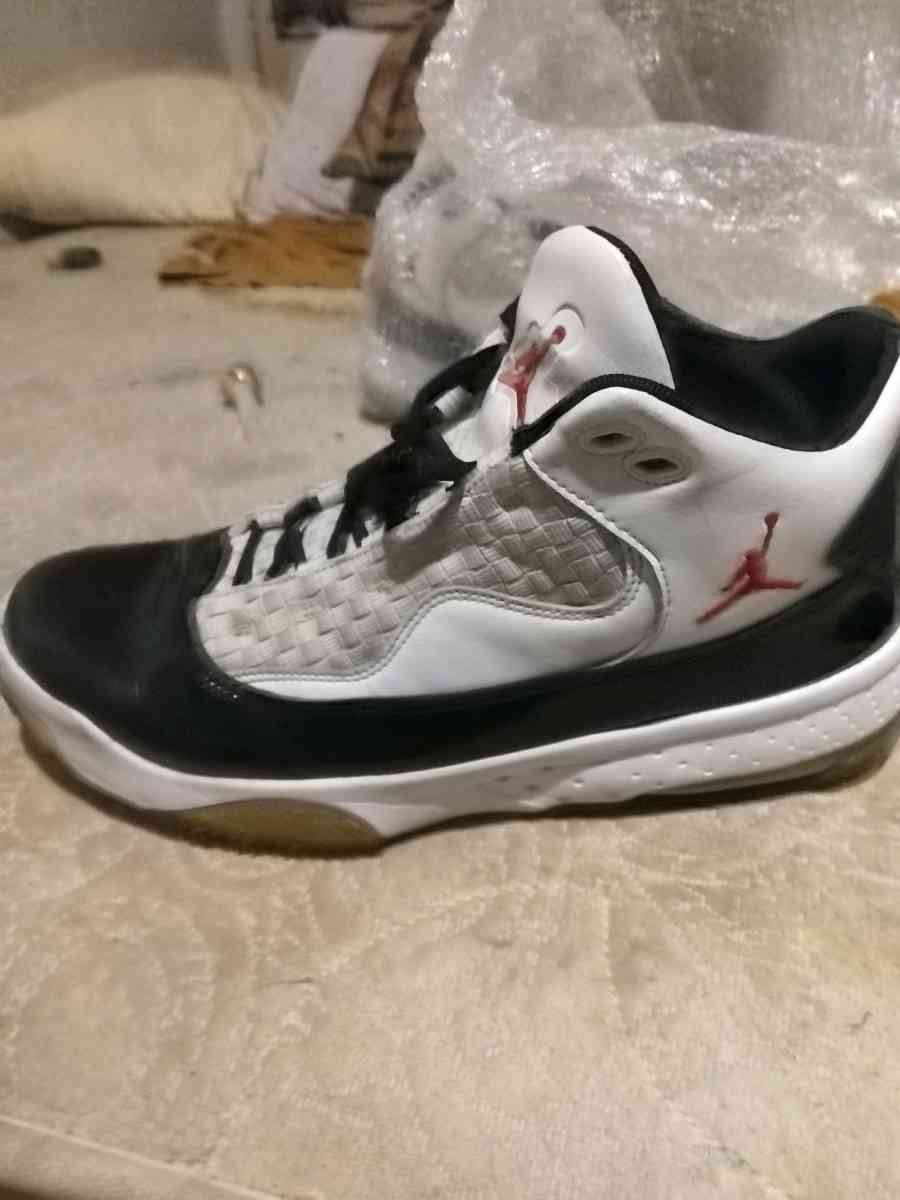 Nike Air Jordan Max Aura 2 - Berkeley, California - FleaMarketBay