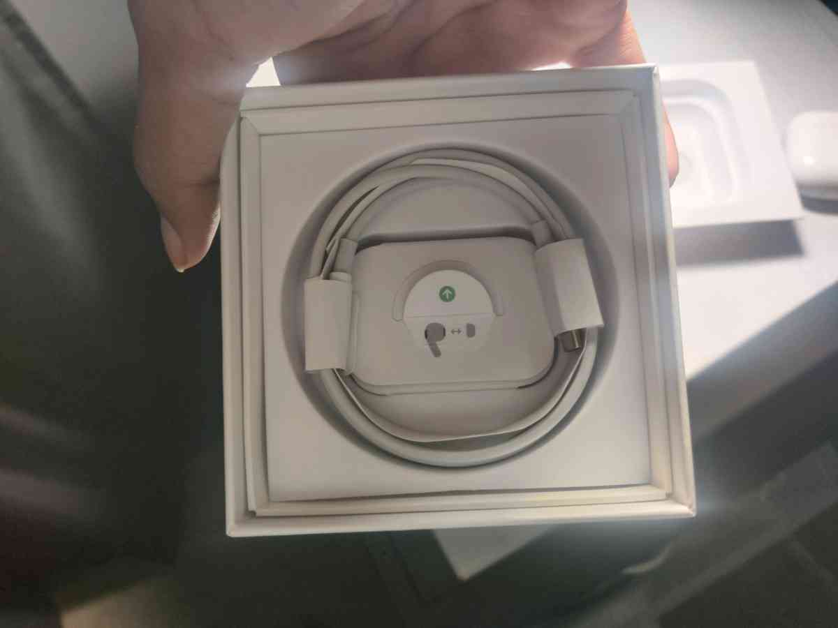 price can be negotiable air pods pro 2nd generation with anc - Alicia, Arkansas - FleaMarketBay