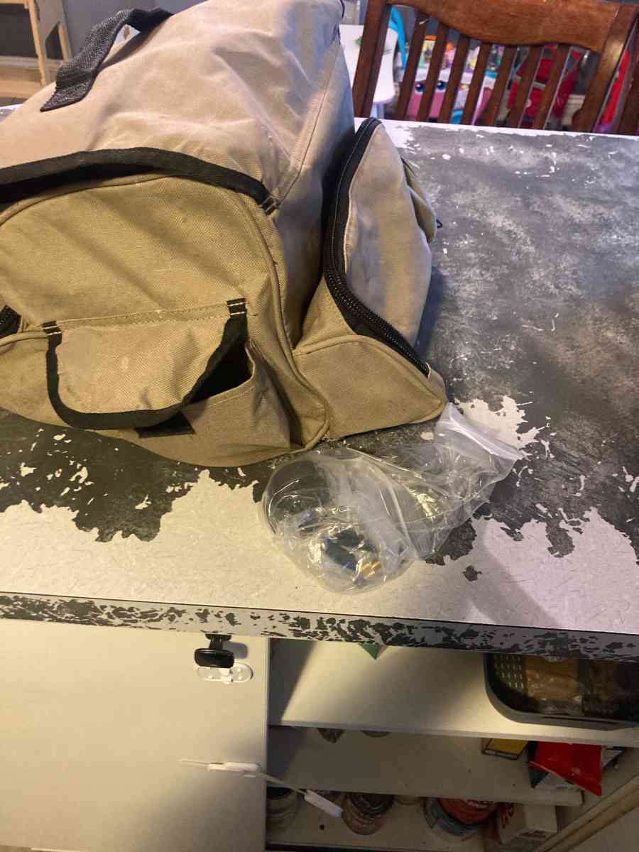 VIAIR Air CompressorBag - Essington, Pennsylvania - FleaMarketBay