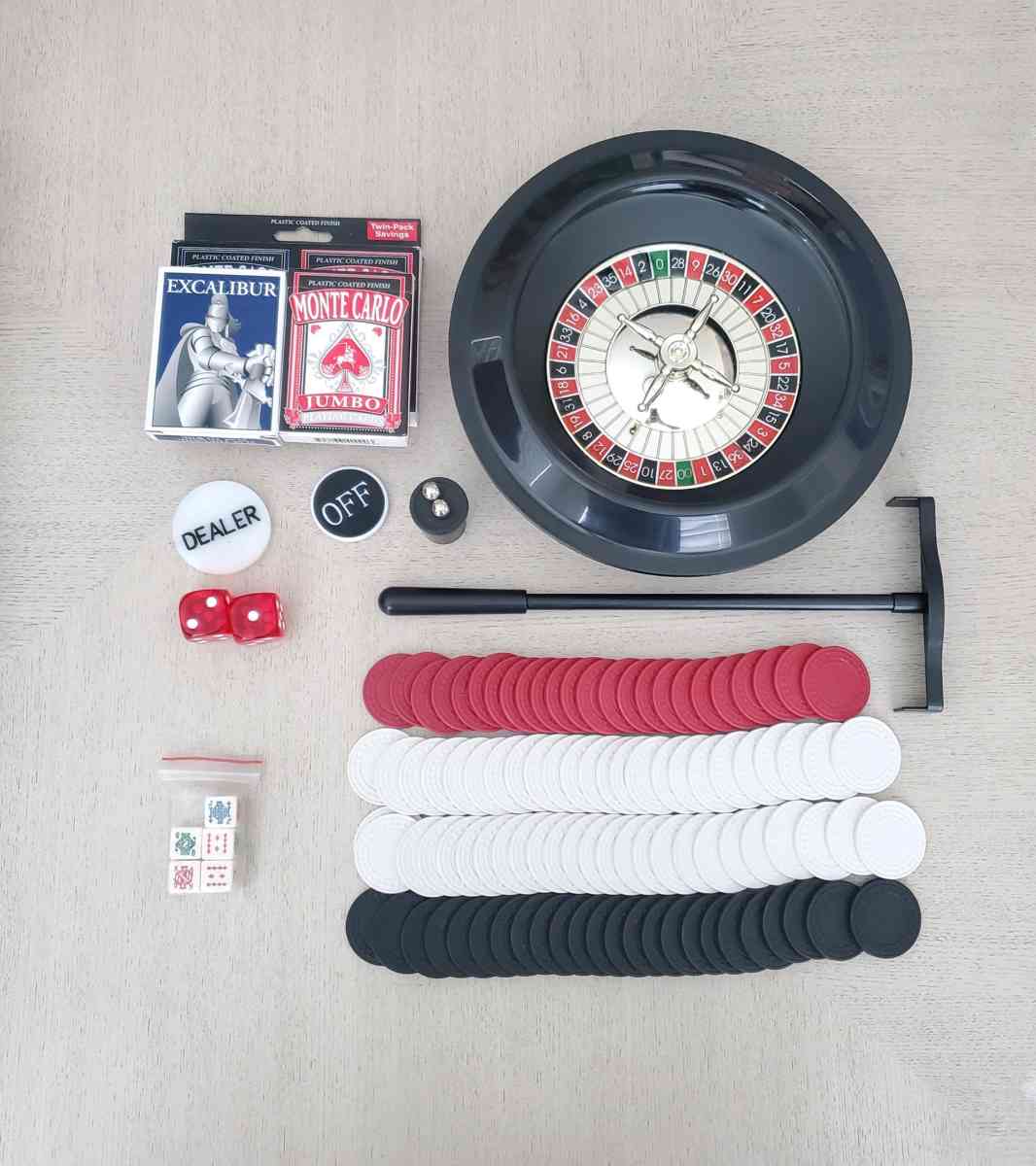 Multi Casino Card Game With Poker 1 Latch Broken - Altamonte Springs, Florida - FleaMarketBay