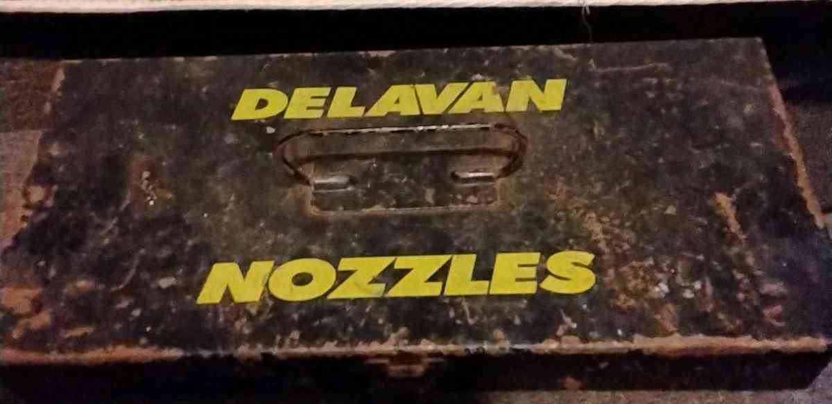 Delvan Oil Nozzles with Carry Case - Statesville, North Carolina - FleaMarketBay