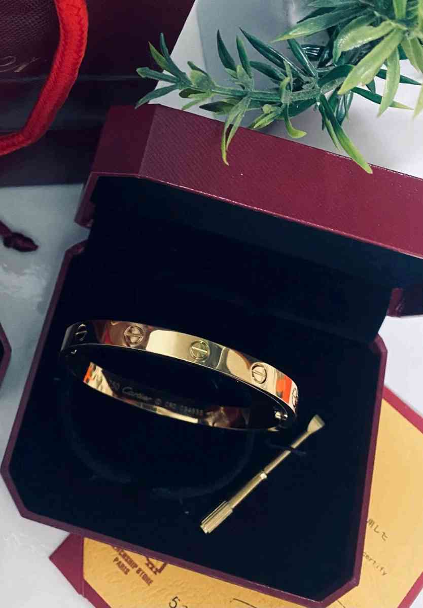 Pulsera - Miami, Florida - FleaMarketBay