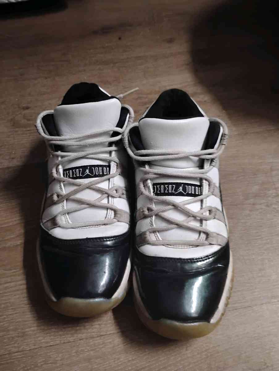 Womens Jordan Aqua Green Concord Sneakers size 7 - Columbus, Ohio