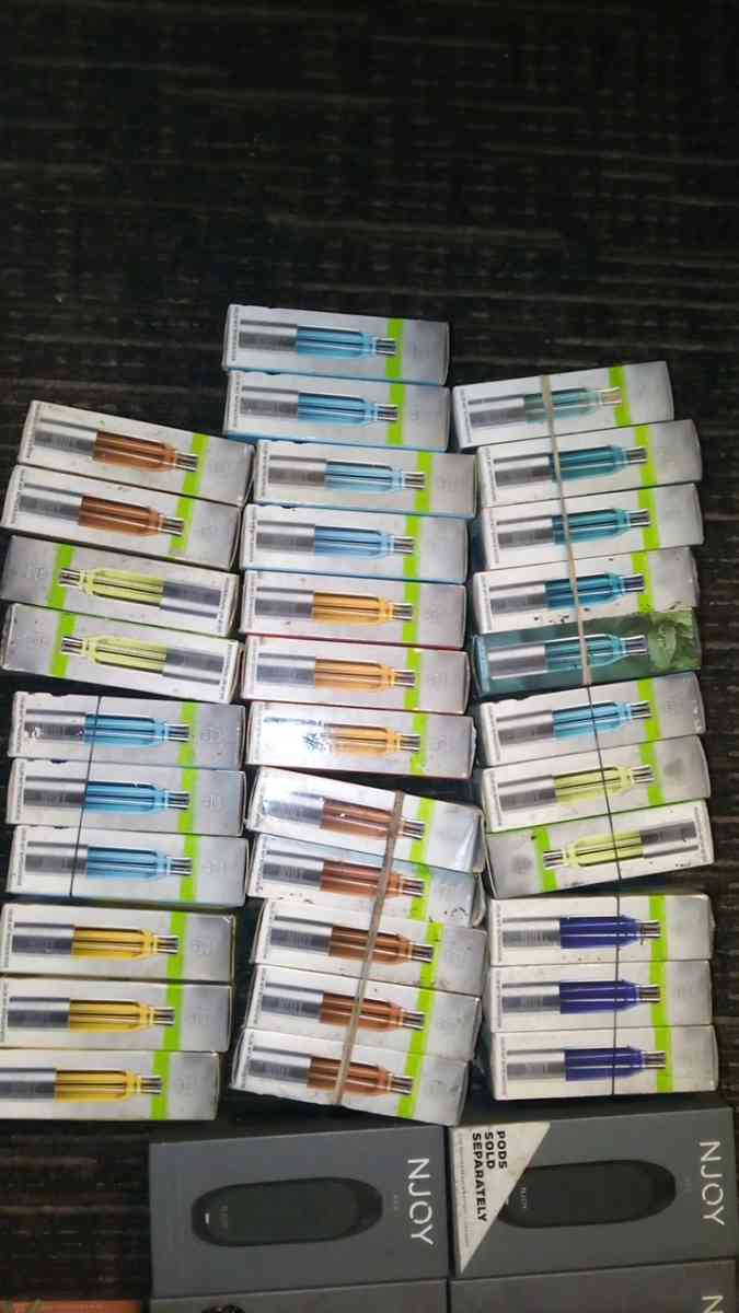 vapes cartridges and pods bundle - Lakewood, Washington - FleaMarketBay