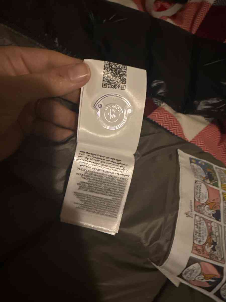 Moncler Puffer Jacket - Athens, Alabama - FleaMarketBay