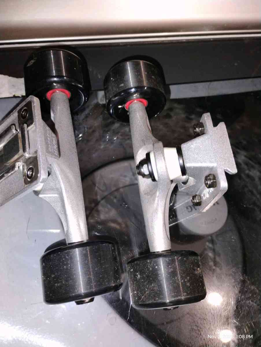 wheels for skateboard - San Diego, California