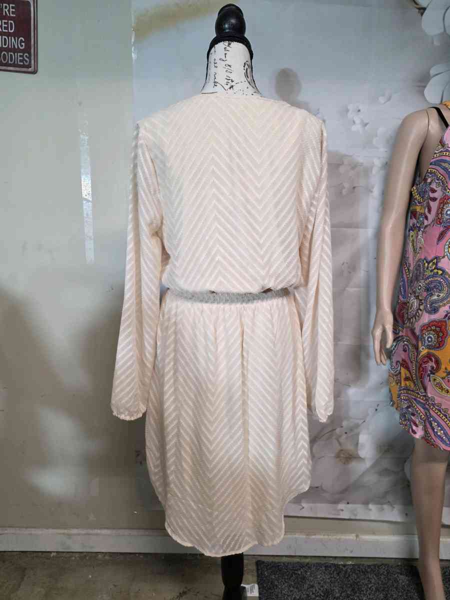 talla M el rosado talla L - Mississippi State, Mississippi - FleaMarketBay