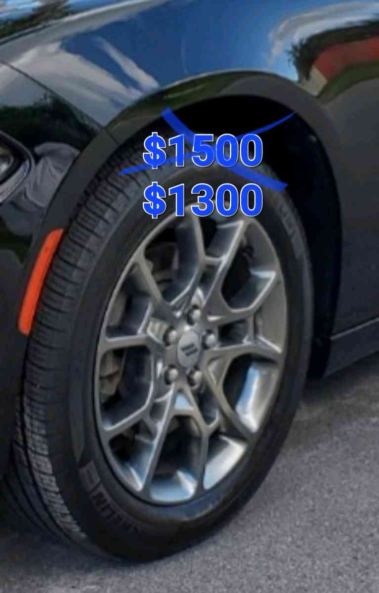 23555R19 Tires And Rims - Altamonte Springs, Florida
