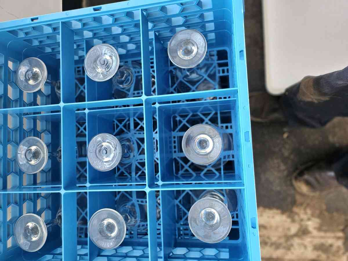 Several stem glasses made of glass - Elwood, Indiana - FleaMarketBay