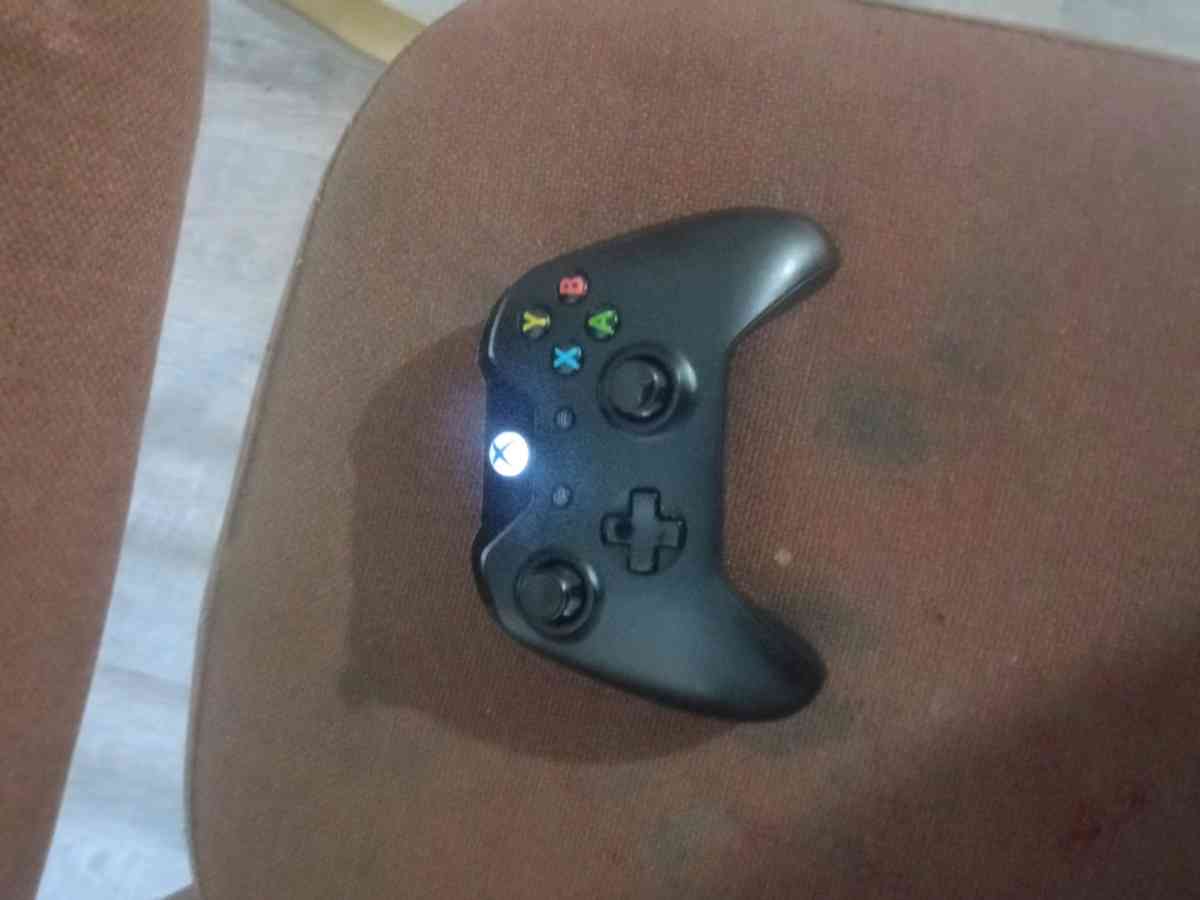 Xbox series s - Orlando, Florida - FleaMarketBay