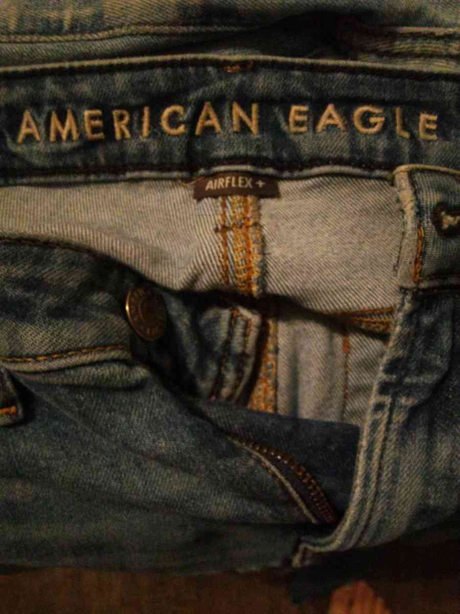 American Eagle Jeans - Columbia, Kentucky - FleaMarketBay
