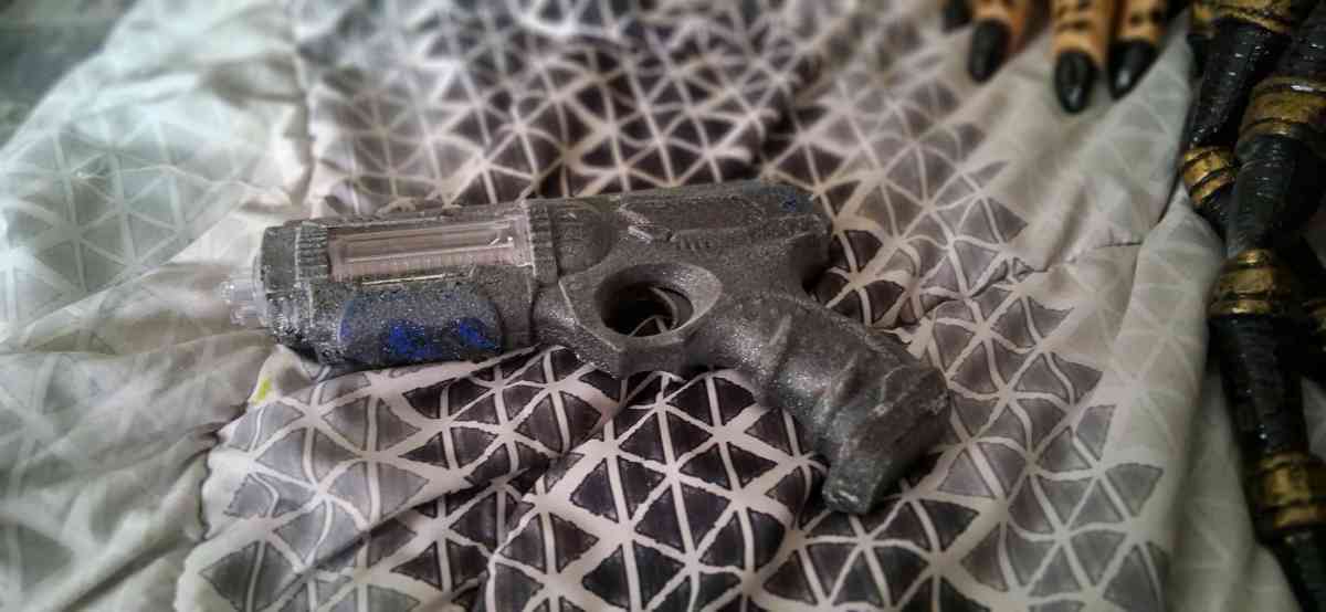 Full predator costume - Hudson, Florida - FleaMarketBay