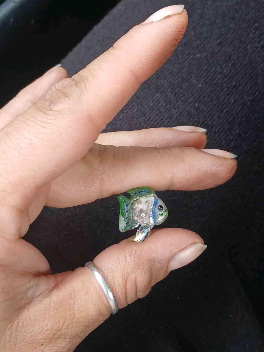 Handmade Rainbow Fish M7 - Oxnard, California - FleaMarketBay