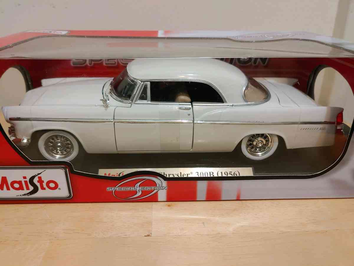 Maisto 1956 Chrysler Special Edition 300B 118 Scale Diecast - Tacoma, Washington