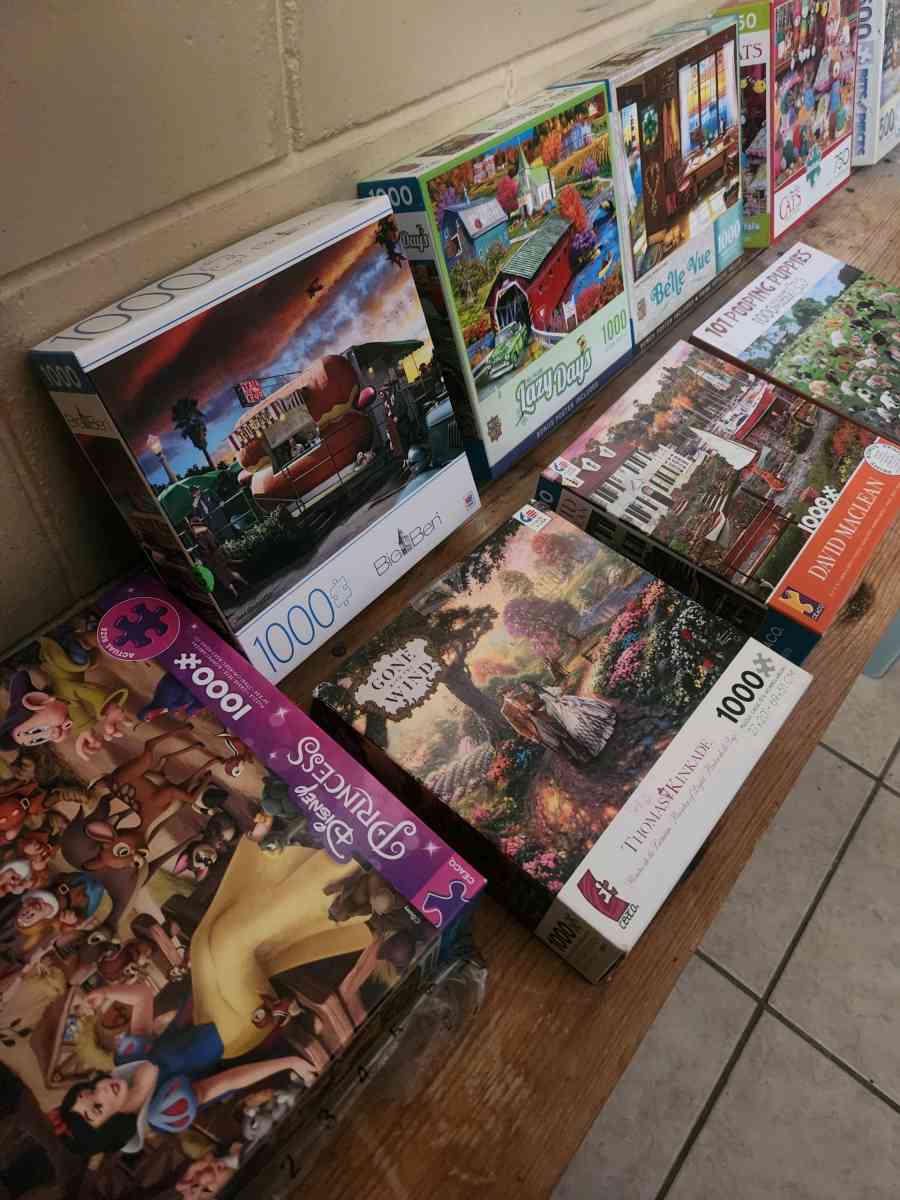 Puzzles - Deltona, Florida - FleaMarketBay
