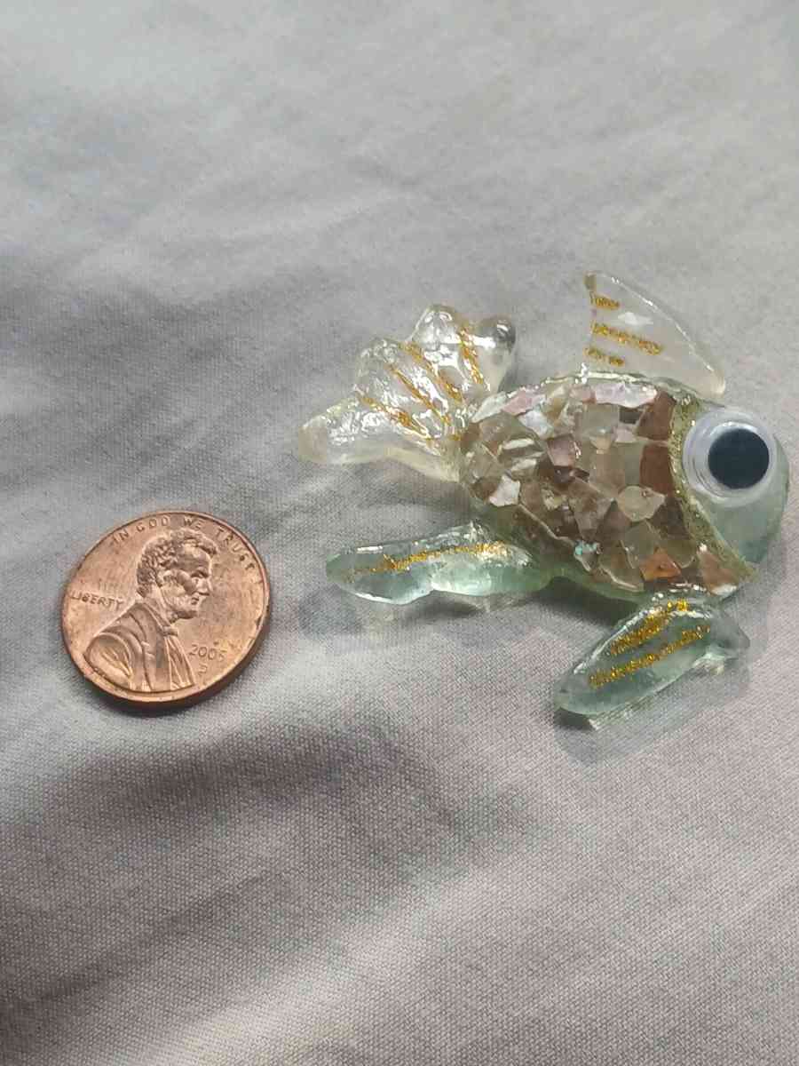 Rainbow Fish L1 - Oxnard, California - FleaMarketBay