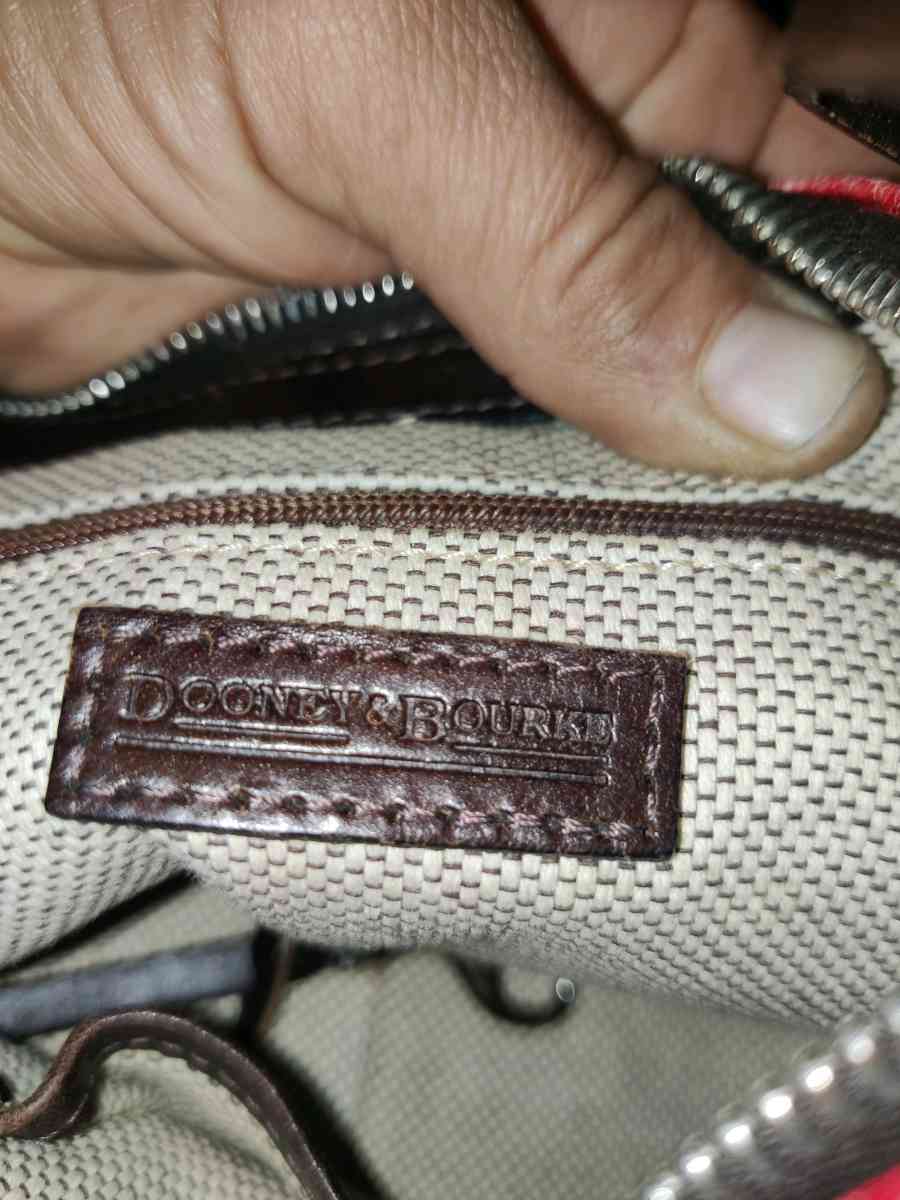 Dooney and Bourke purse - Colorado Springs, Colorado - FleaMarketBay