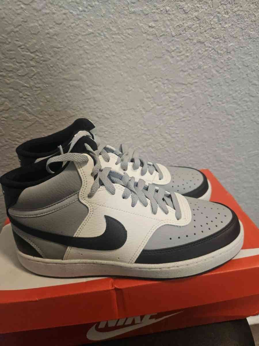 Nike Court Vision NN Mens Sneakers - Tulsa, Oklahoma - FleaMarketBay