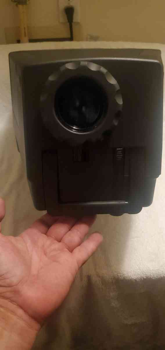 infocus systems   Projector - Wilsonville, Oregon - FleaMarketBay