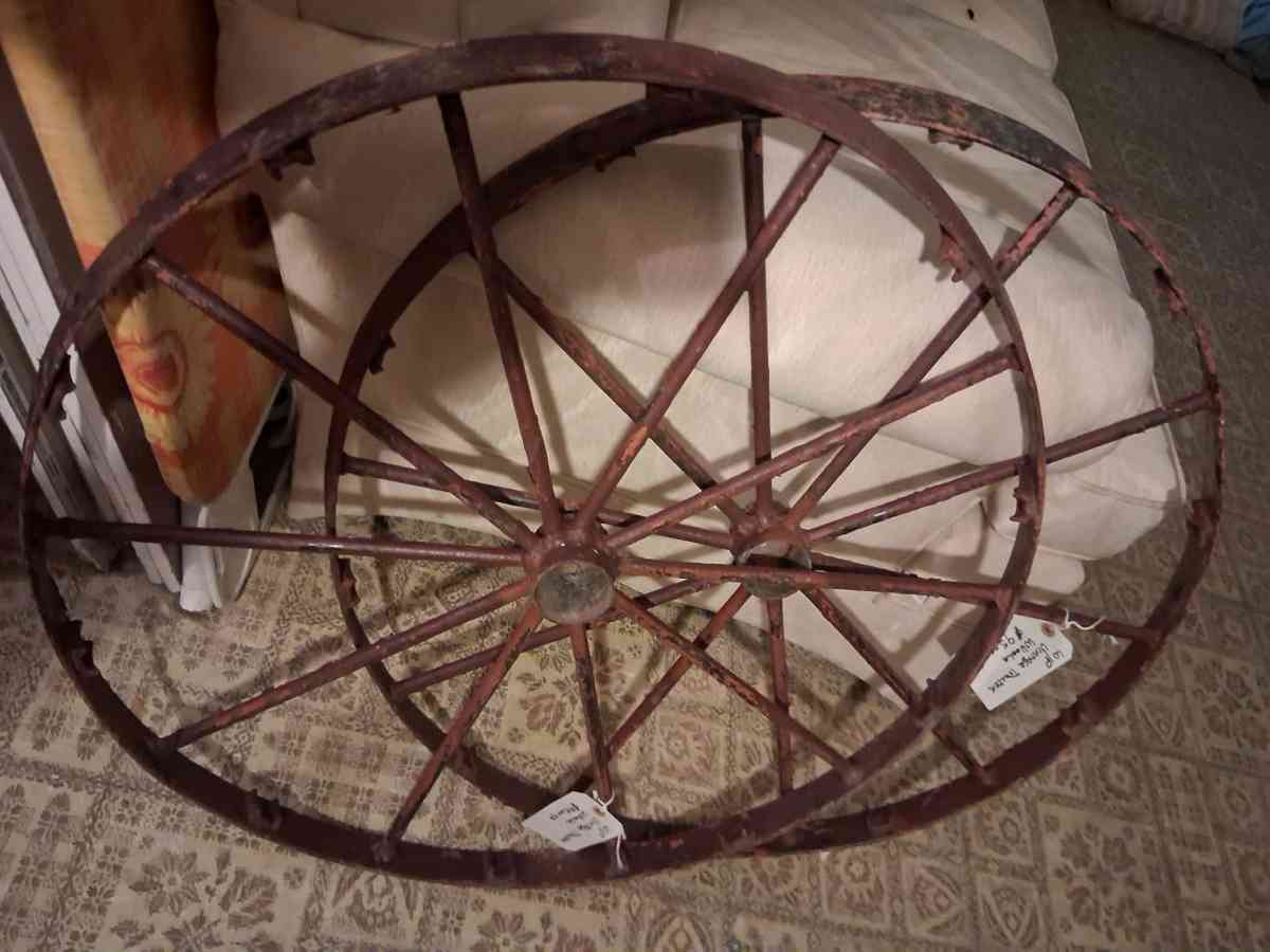 vintage antique tractor wheel WiP - Woodbridge, Virginia - FleaMarketBay