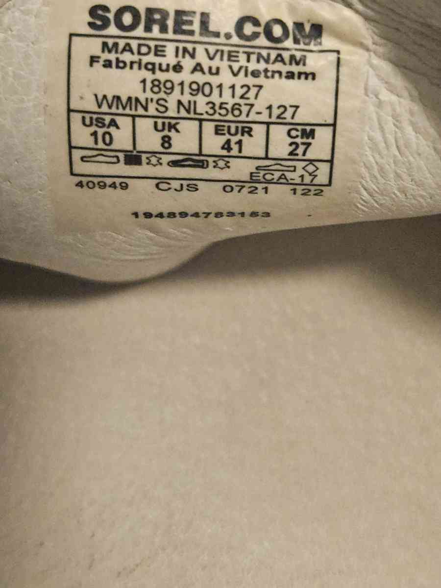 Sorel Kinetic Impact High Sandals - Tulsa, Oklahoma - FleaMarketBay