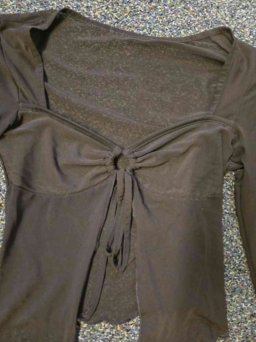womens brown top - Peoria, Arizona - FleaMarketBay