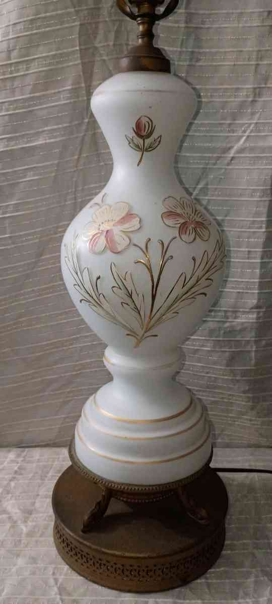 Vintage Bristol Glass Table Lamp White Glass Painted Flowers - Port Richey, Florida - FleaMarketBay