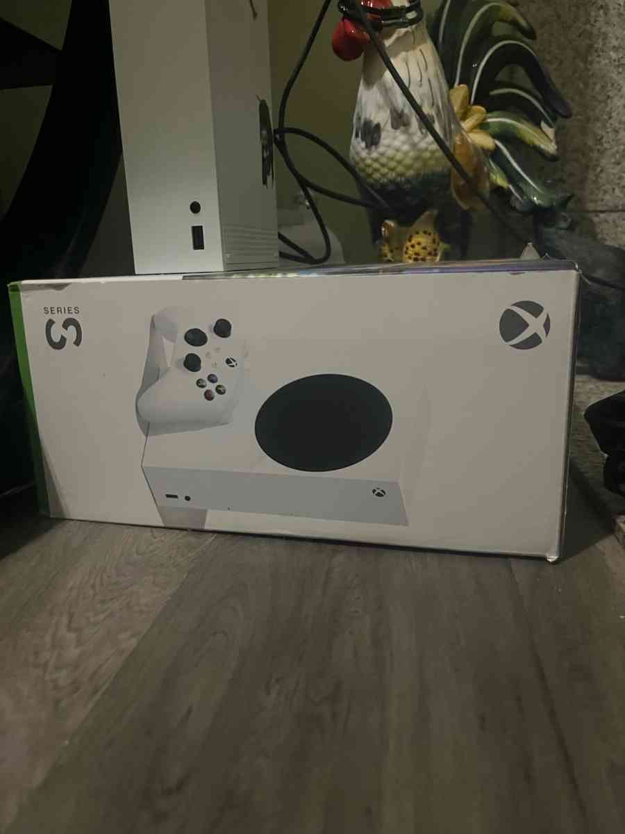 xbox series s - Hamden, Connecticut - FleaMarketBay