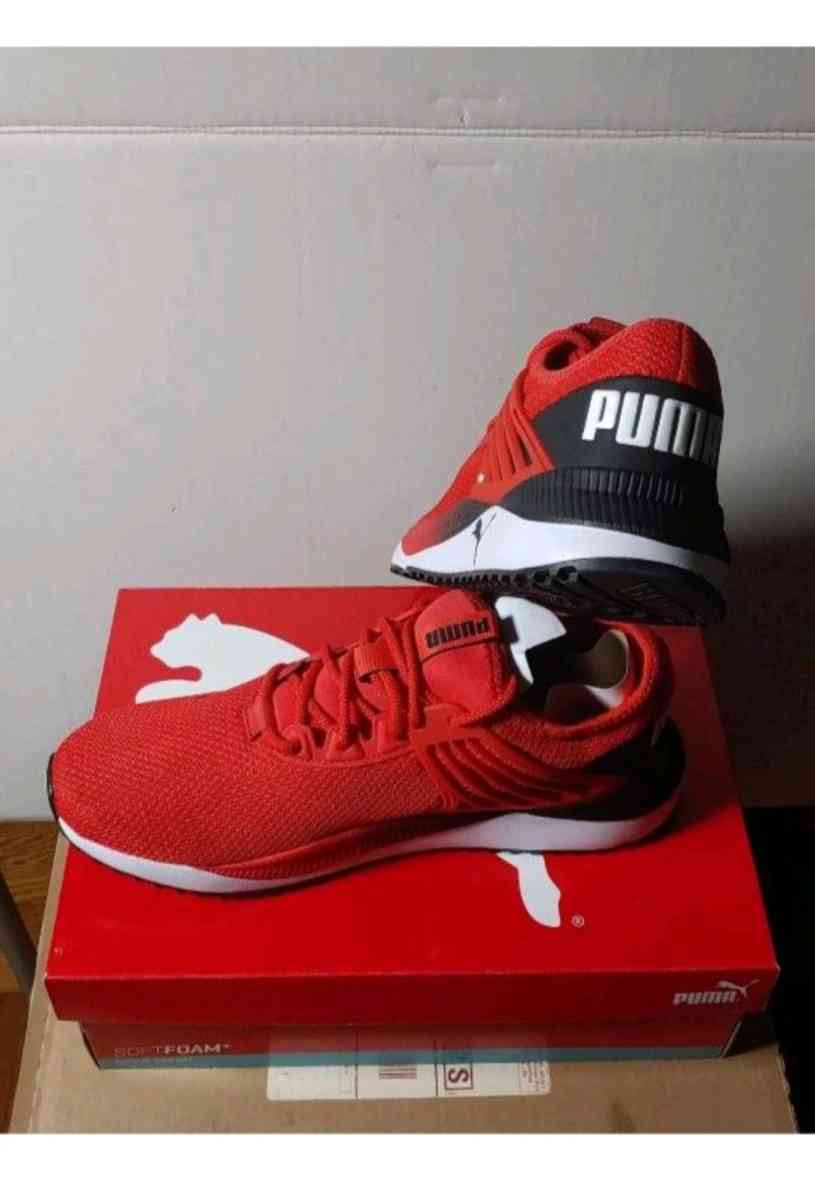 PUMA Mens Pacer Future Classic Sneakers Athletic  Noir Puma - Brooklyn, New York - FleaMarketBay