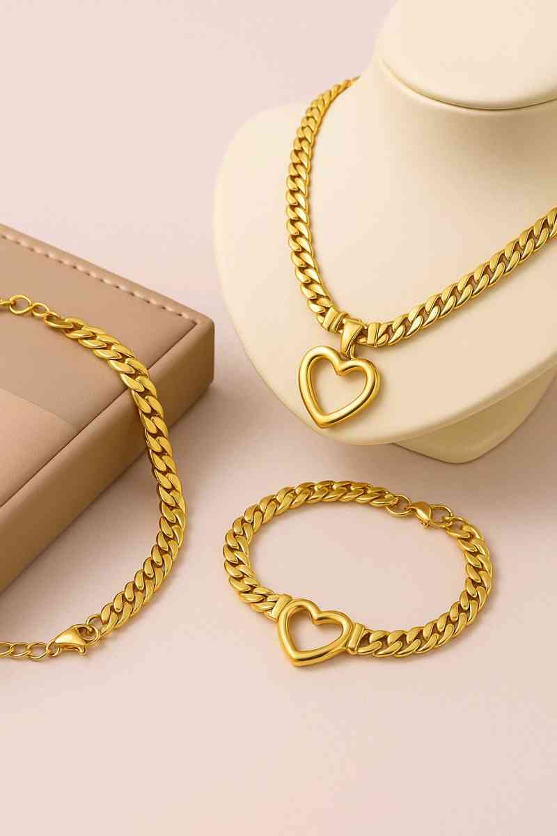 Gold Heart Cuban Chain Set  Necklace  Bracelet  Waterproof - Boca Raton, Florida - FleaMarketBay