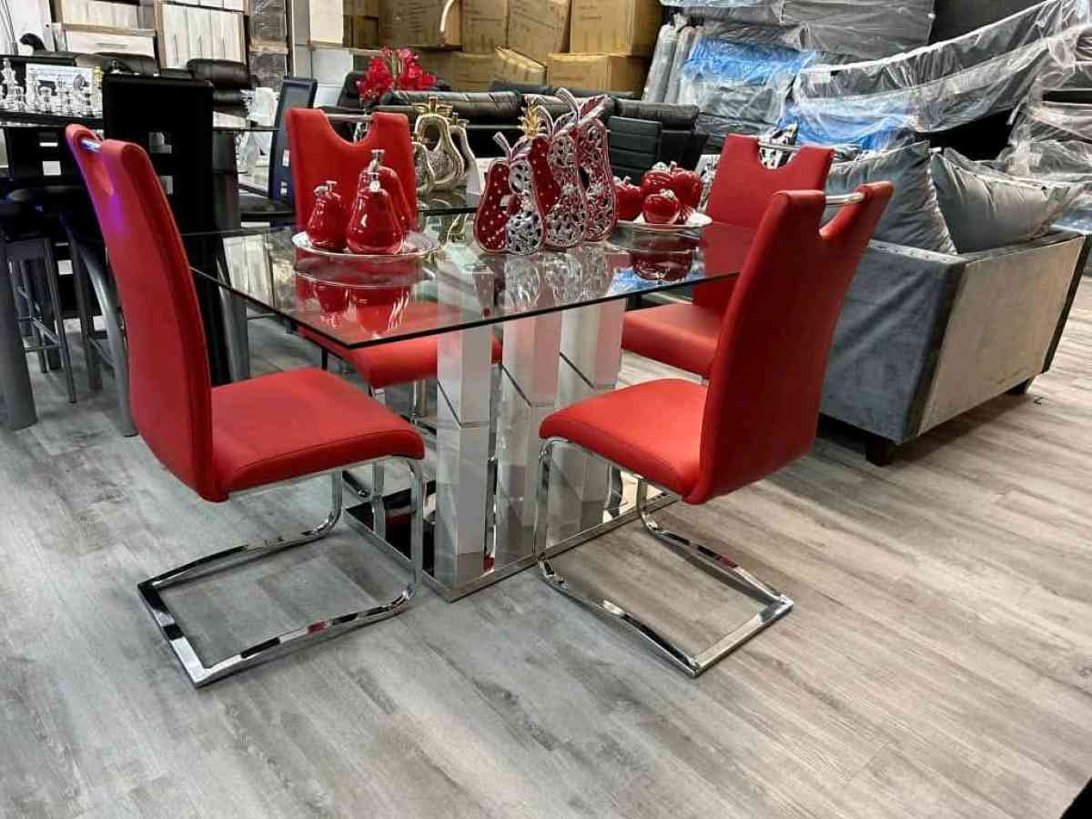 juego de comedor en oferta especial - Flagler Beach, Florida - FleaMarketBay