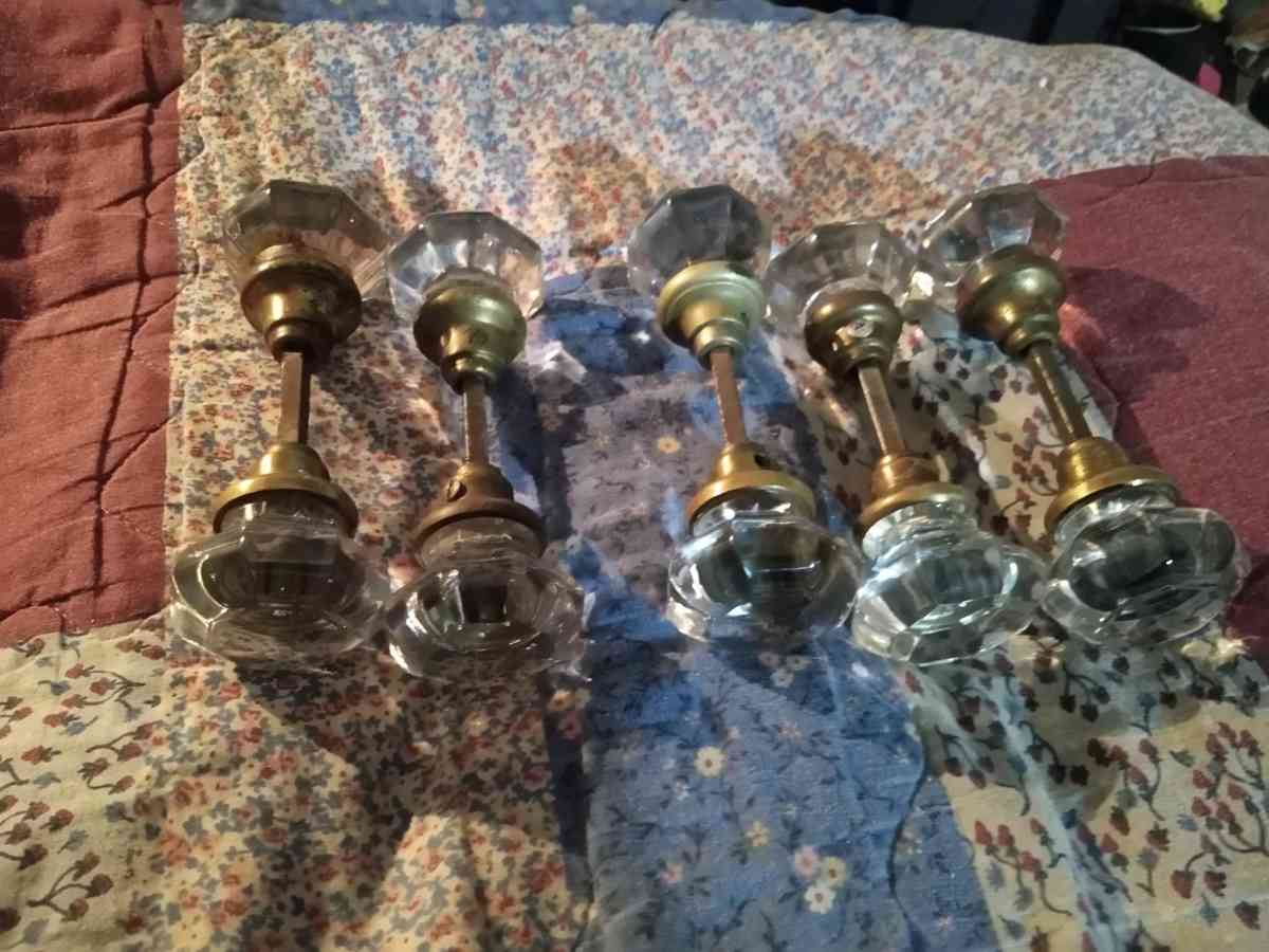 Old glass door knobs - Canton, Ohio - FleaMarketBay