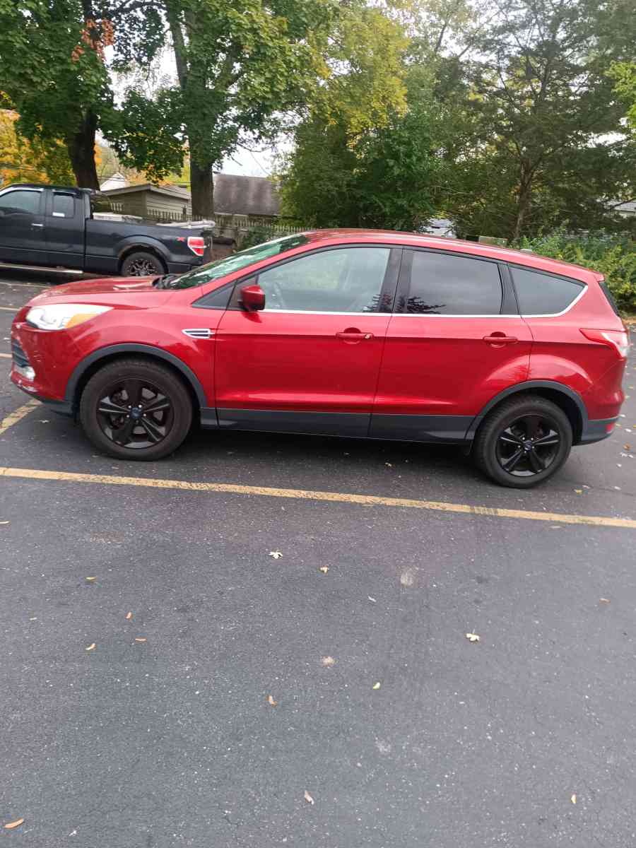 ford escape 2014 - Mason, Ohio - FleaMarketBay