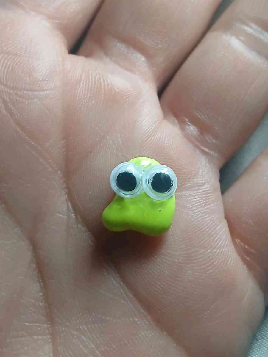 Handmade PacMan inspired ghosts glow in the dark - Oxnard, California - FleaMarketBay