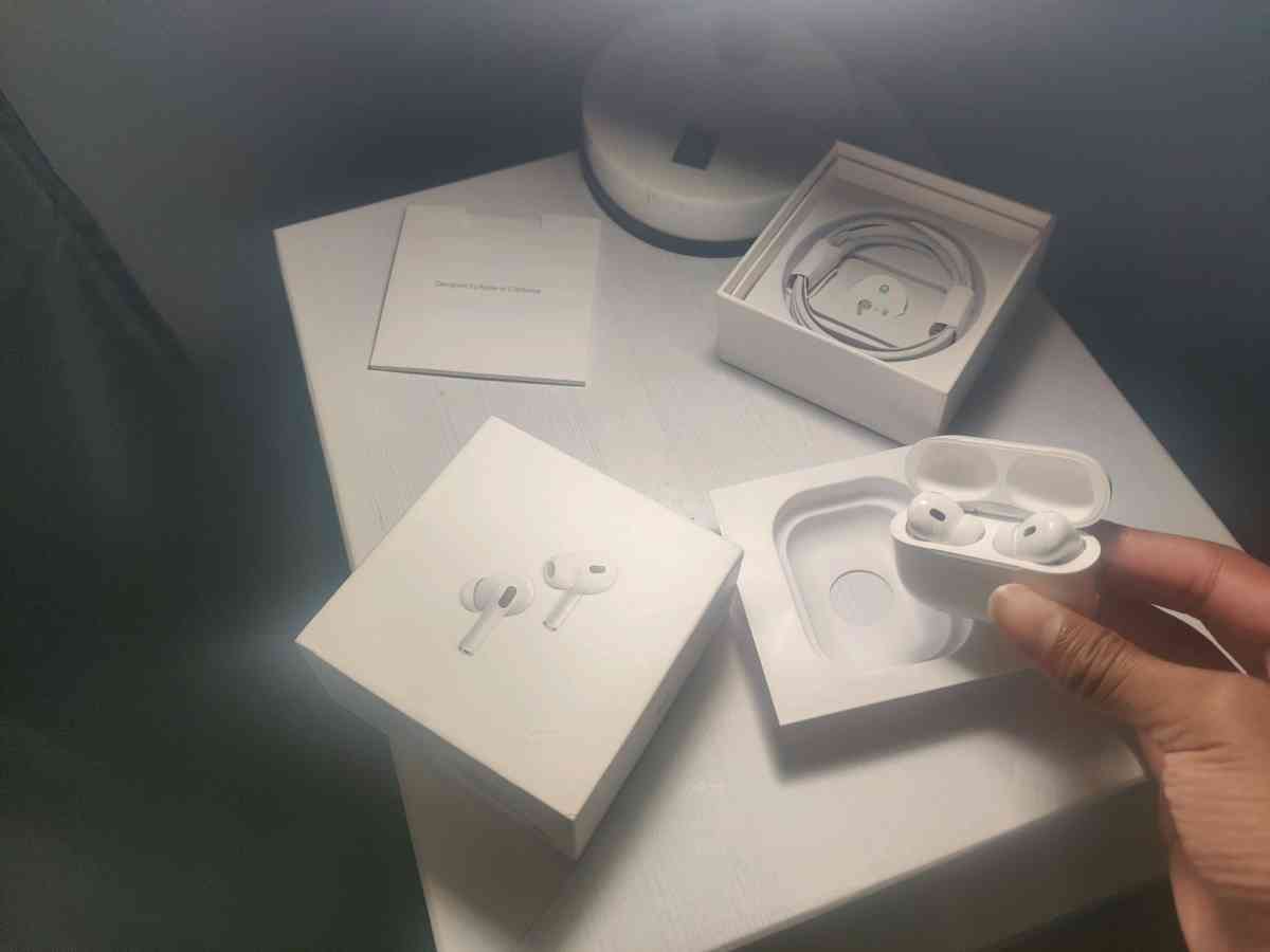 price can be negotiable air pods pro 2nd generation with anc - Alicia, Arkansas - FleaMarketBay